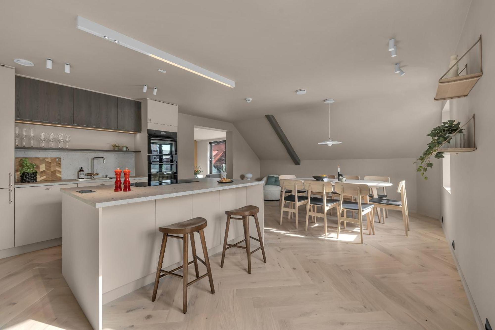 The Loft - Central Top Floor Apartment With 4 Bedrooms Tromso Exterior photo